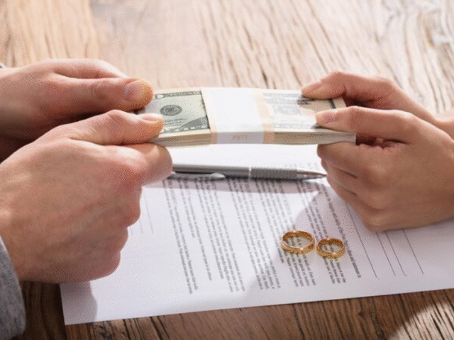How Divorce Can Impact Your Credit History and What You Can Do About It